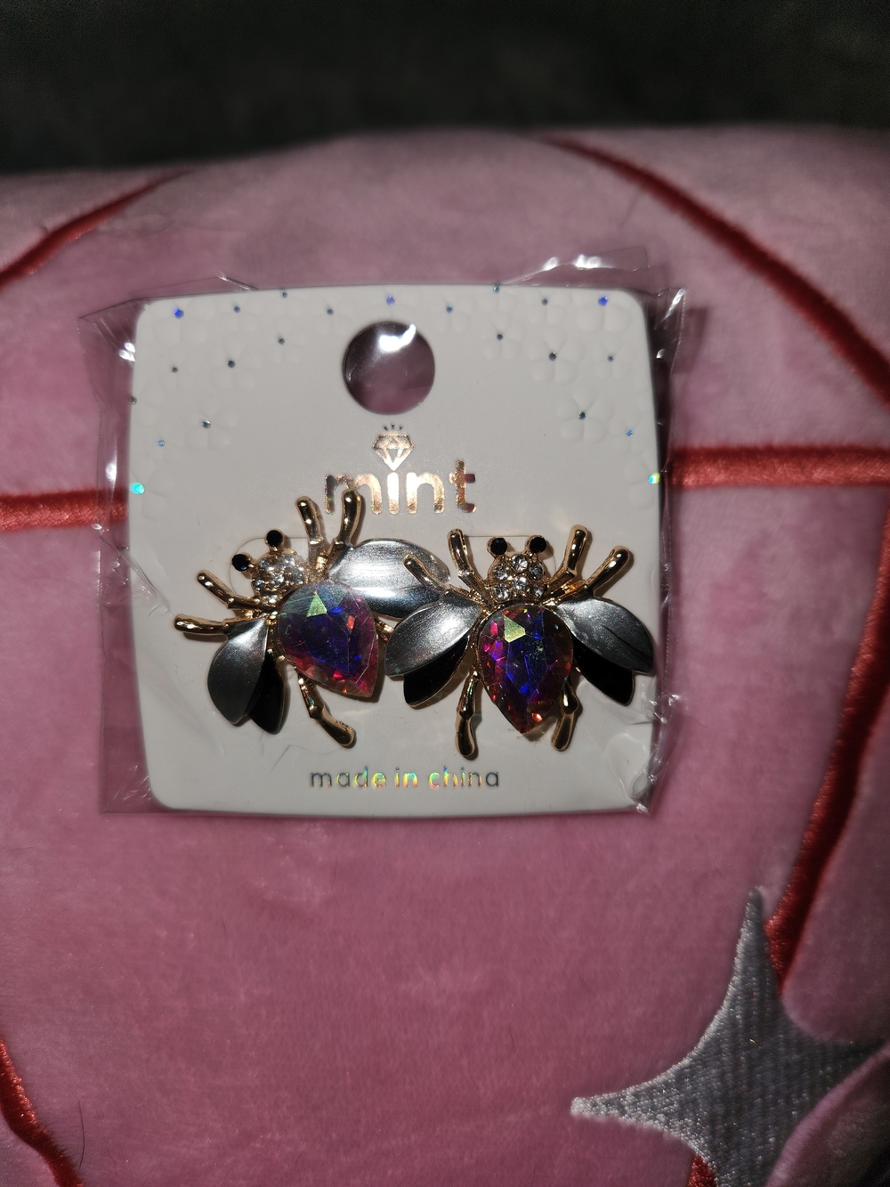Mint Gold-Tone Bee Stud Earrings with Iridescent Pink-Purple Crystals